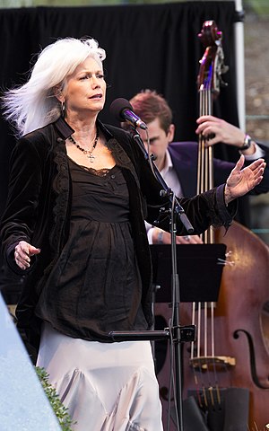 Emmylou Harris