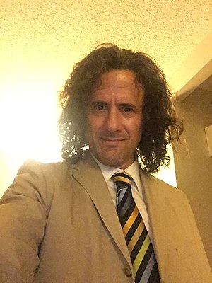 Nicholas Wolfinger